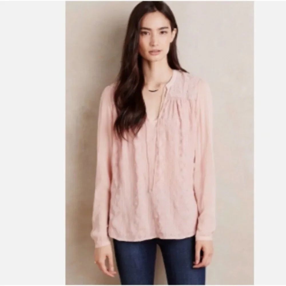 Like New! Anthropologie Tiny Blush Pink Embroidered Split Neck Blouse Shirt in M